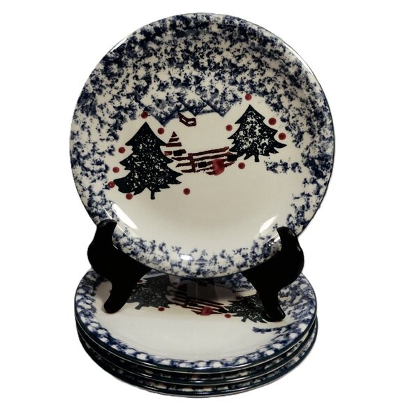 Folkcraft Cabin in the Snow 4 Salad Plates Red Dots Christmas Vintage - Picture 8 of 8